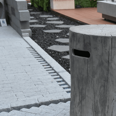 Elementi - Gasflaschenabdeckung Baumstamm grau