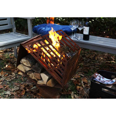 Esschert Design - Feuerstelle Corten mit Holzlager S
